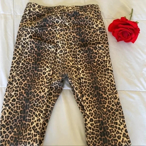 Express cheetah print denim - Picture 6 of 6